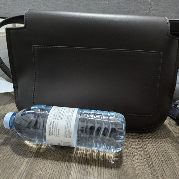 Calvin Klein shoulder bag - Picture 8 of 9